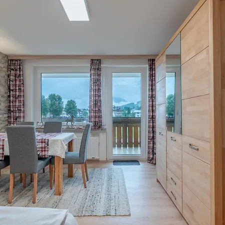 Deluxe By In One * カプルーン