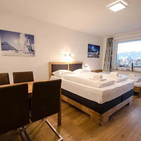 Deluxe By In One Apartment *