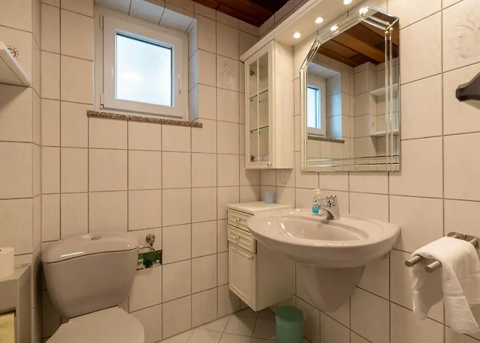 Deluxe By In One カプルーン