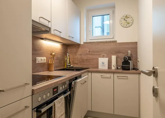 Апартаменти Deluxe By In One *