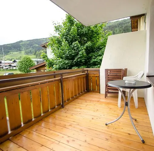 Deluxe By In One Kaprun