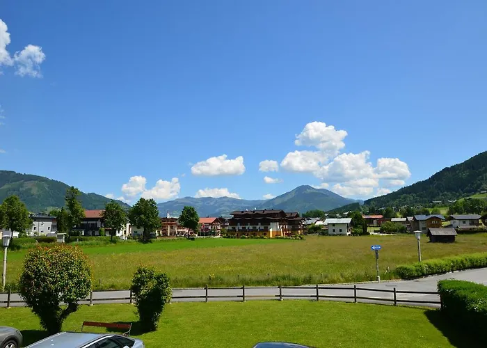 Апартаменти Deluxe By In One *